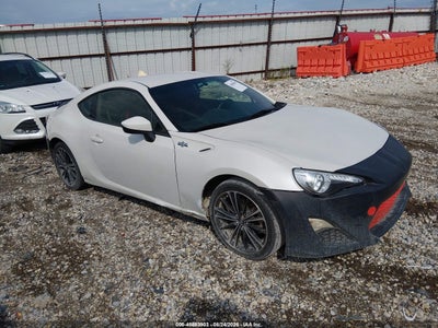 JF1ZNAA13D2****** · 2013 SCION FR-S