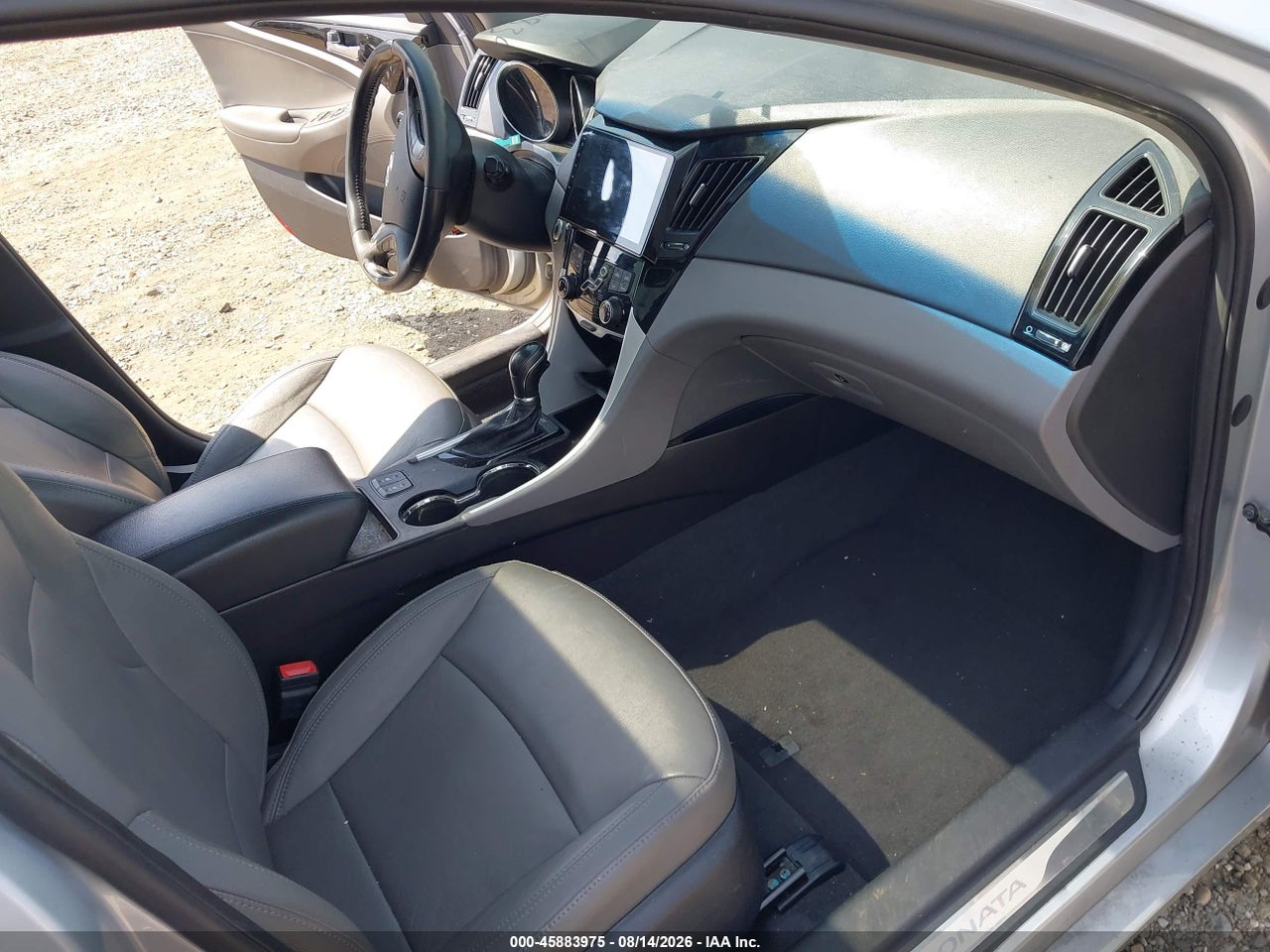 2011 HYUNDAI SONATA LIMITED · 5/11