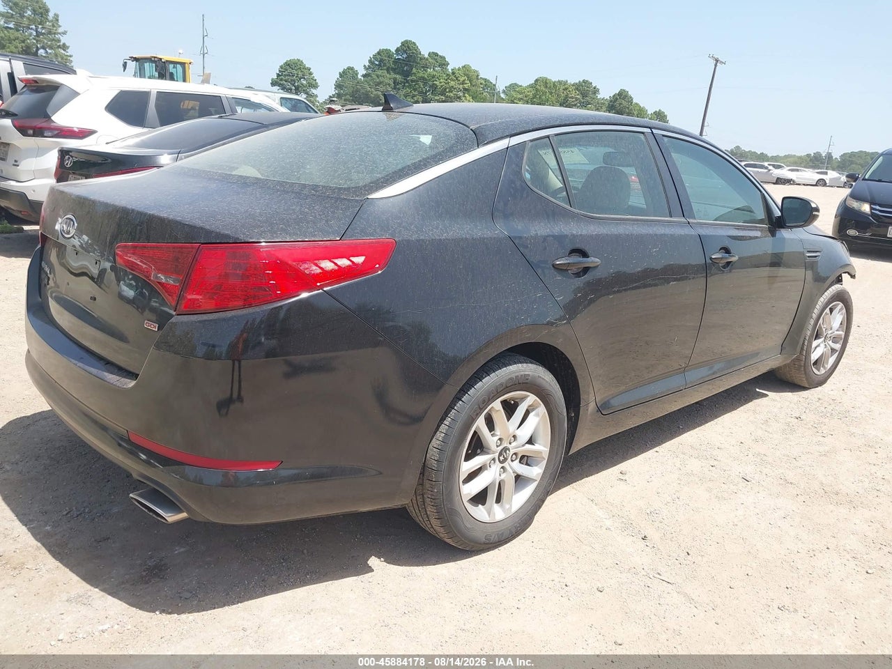 2011 KIA OPTIMA LX · 4/11