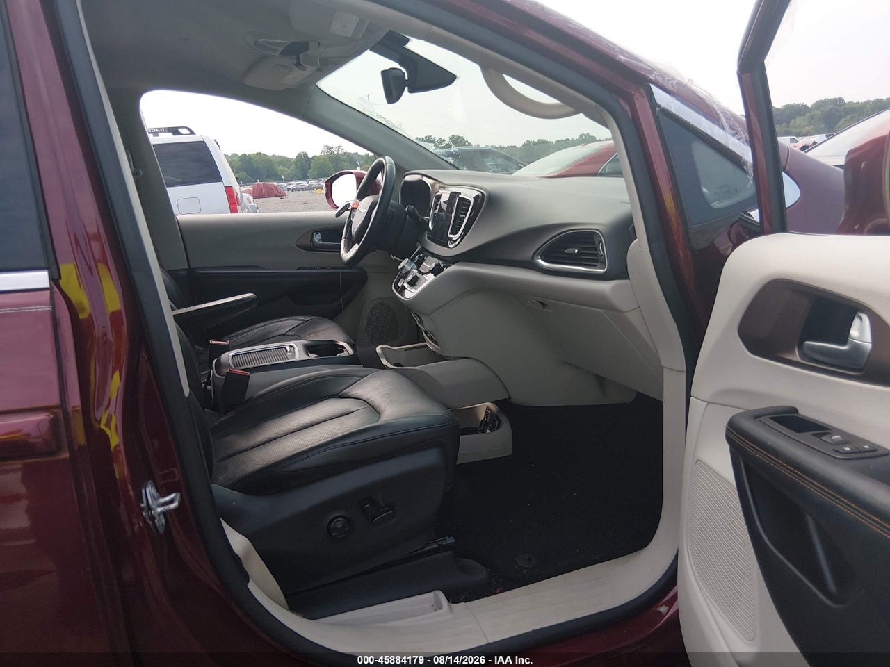 2017 CHRYSLER PACIFICA TOURING-L PLUS · 5/11