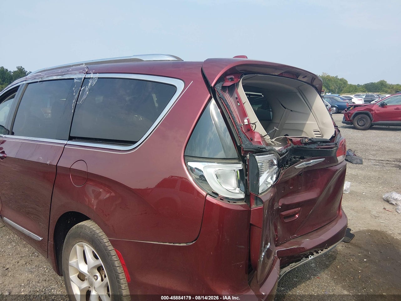 2017 CHRYSLER PACIFICA TOURING-L PLUS · 6/11