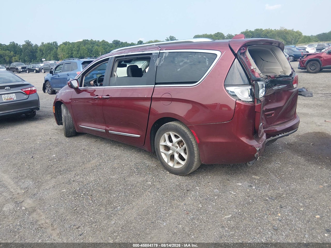 2017 CHRYSLER PACIFICA TOURING-L PLUS · 3/11