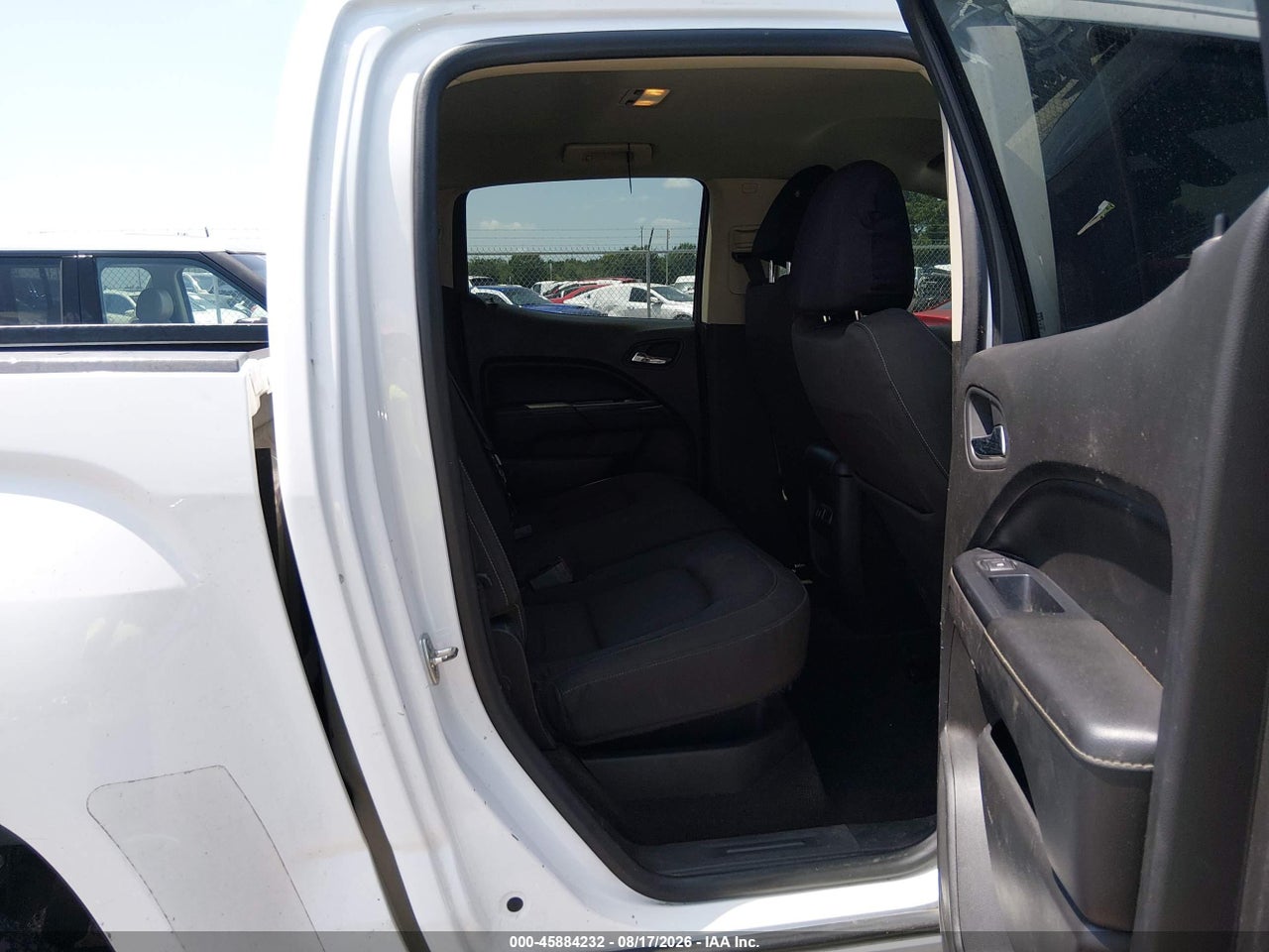 1GTG5CEA5G1****** · 2016 GMC CANYON 2WD SLE · 8/11