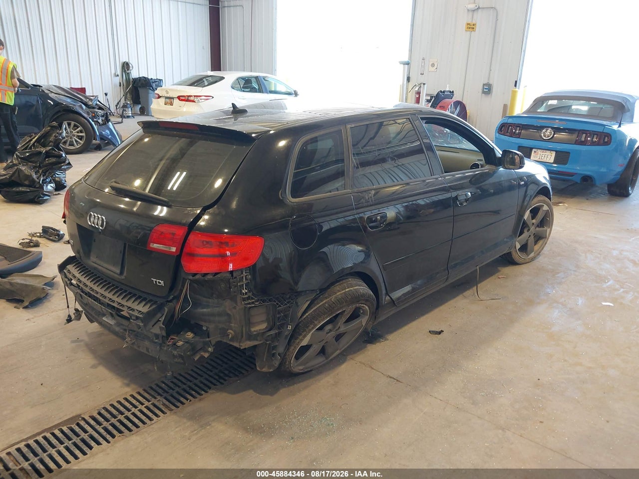 2011 AUDI A3 2.0 TDI PREMIUM · 4/11