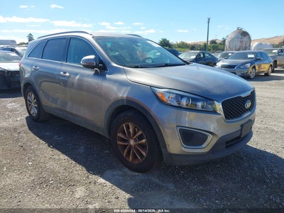 5XYPG4A31GG****** · 2016 KIA SORENTO 2.4L LX