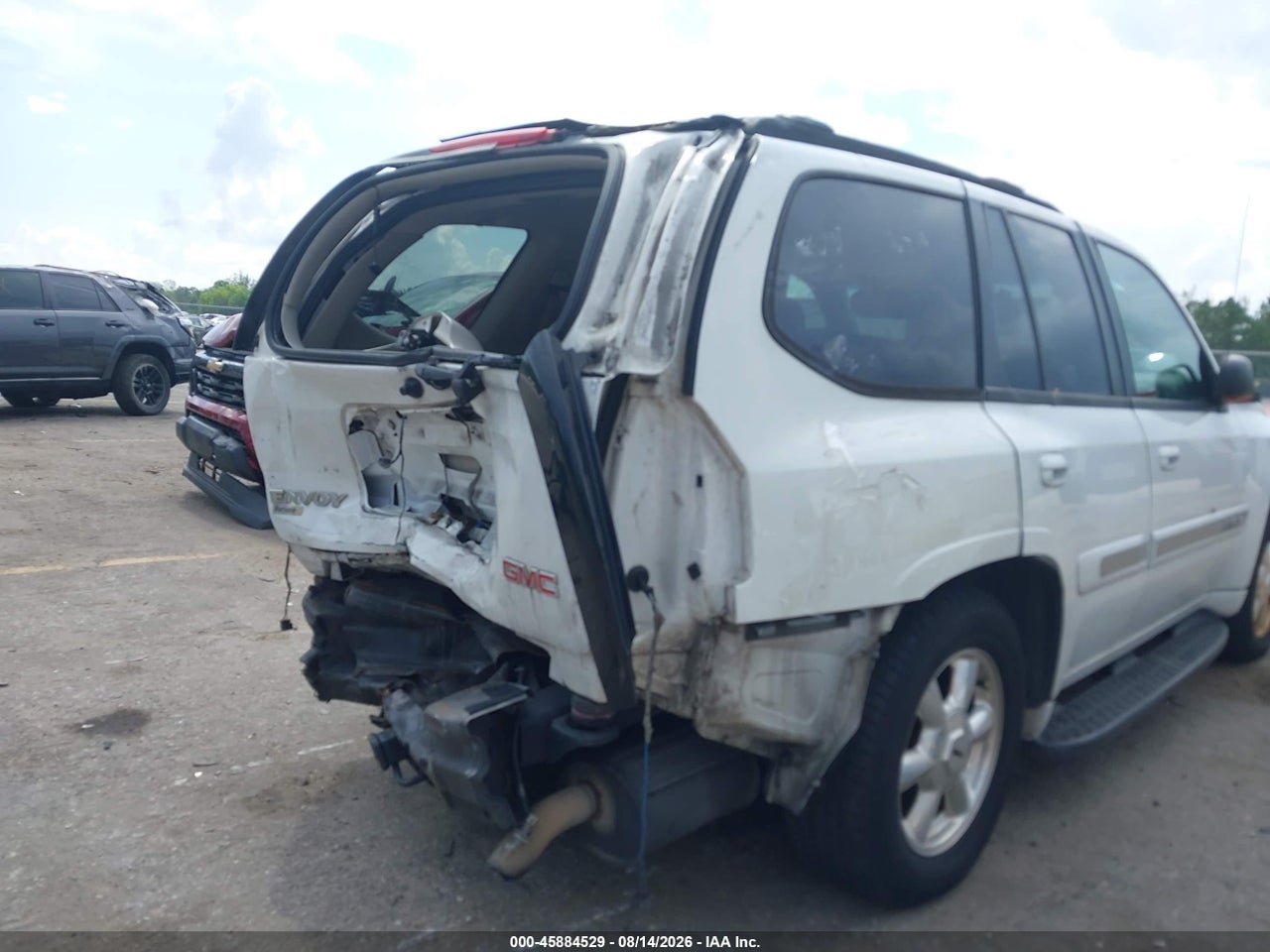 2005 GMC ENVOY SLT · 6/11