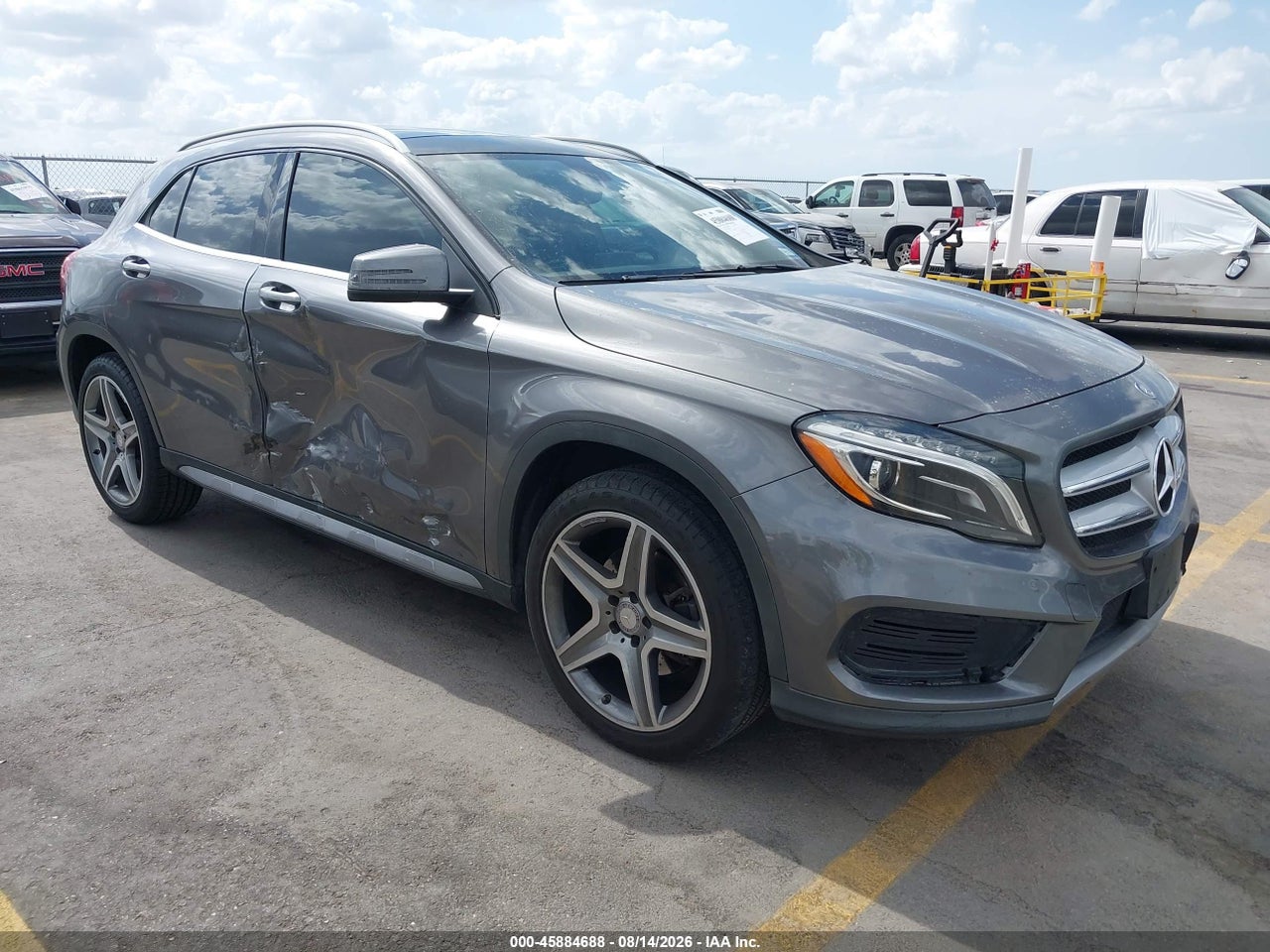 WDCTG4GB4FJ****** · 2015 MERCEDES-BENZ GLA 250 4MATIC