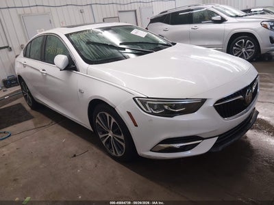 W04GP6SX5J1****** · 2018 BUICK REGAL SPORTBACK ESSENCE