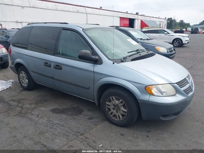 2005 DODGE CARAVAN SE