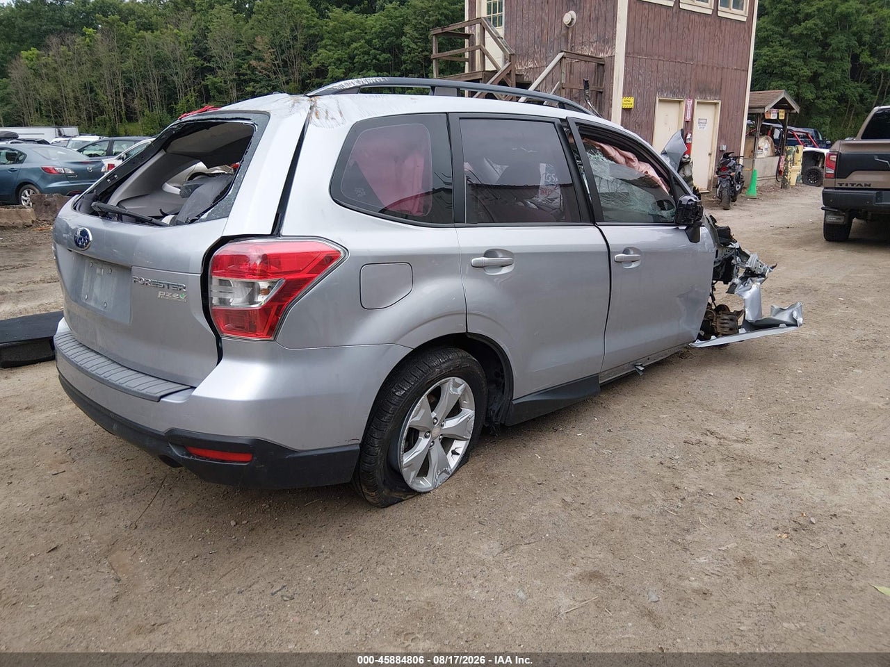 2015 SUBARU FORESTER 2.5I · 4/11