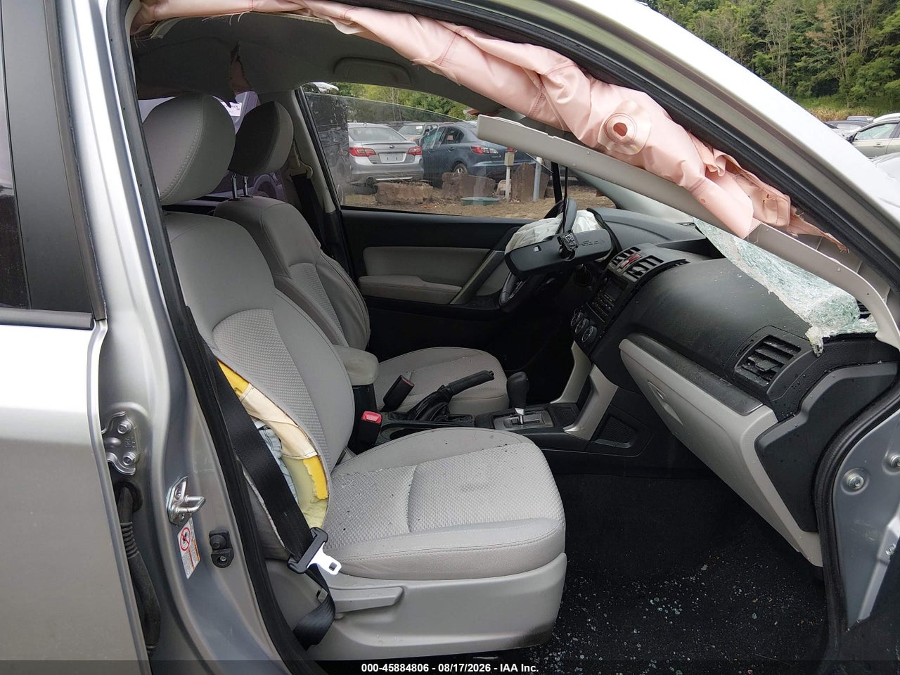 2015 SUBARU FORESTER 2.5I · 5/11