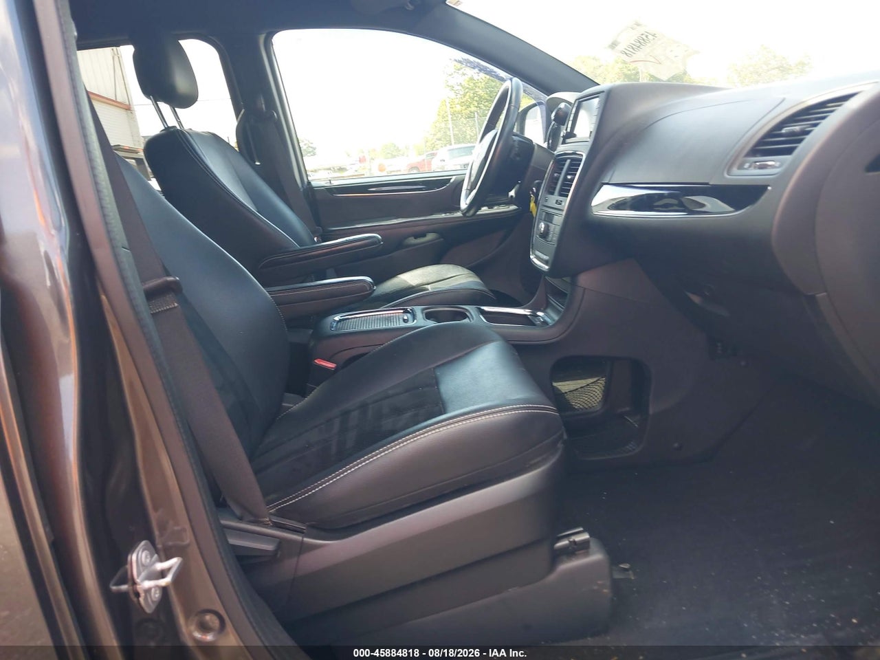2016 DODGE GRAND CARAVAN SXT · 5/11