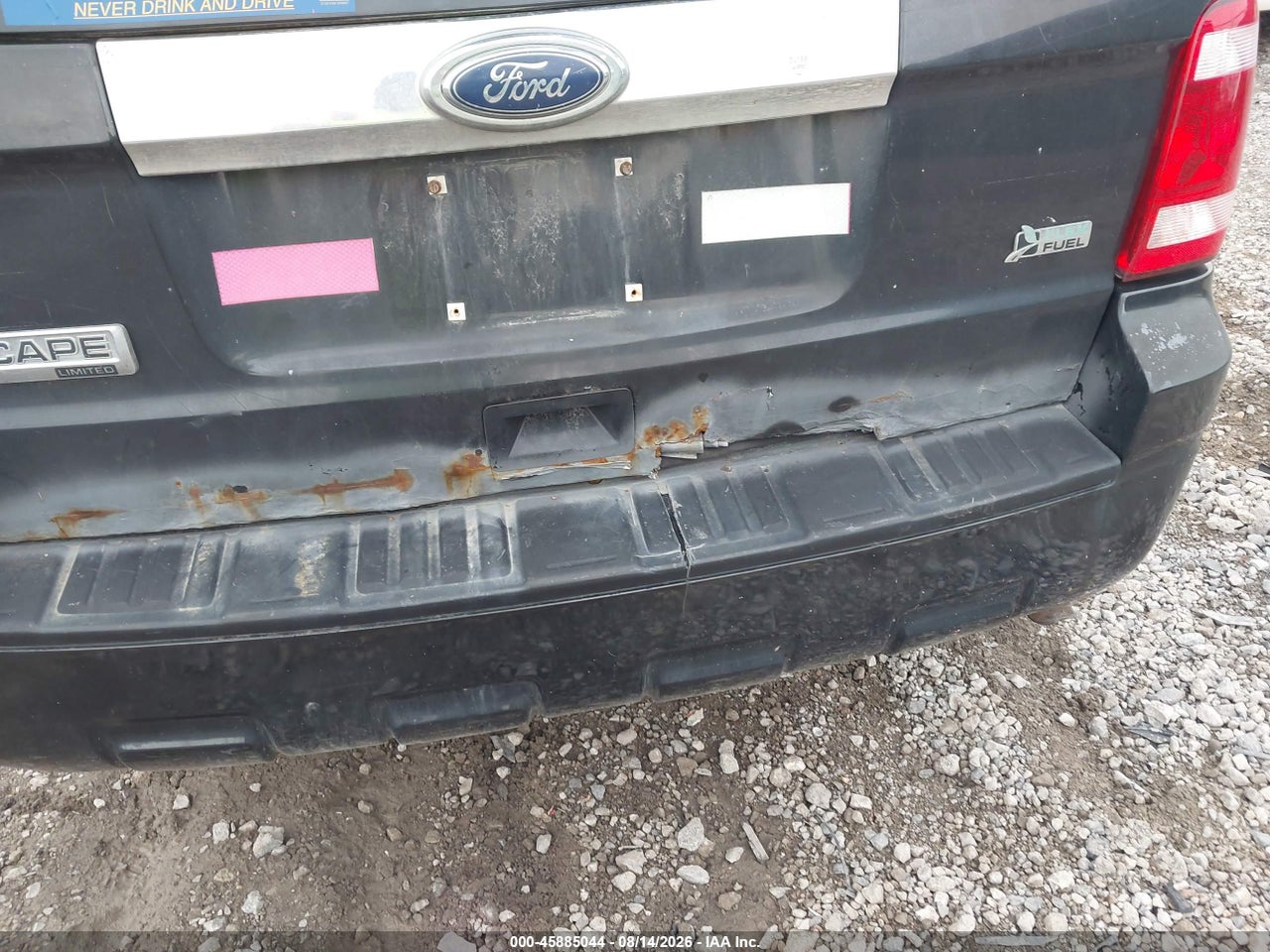 2011 FORD ESCAPE LIMITED · 6/11