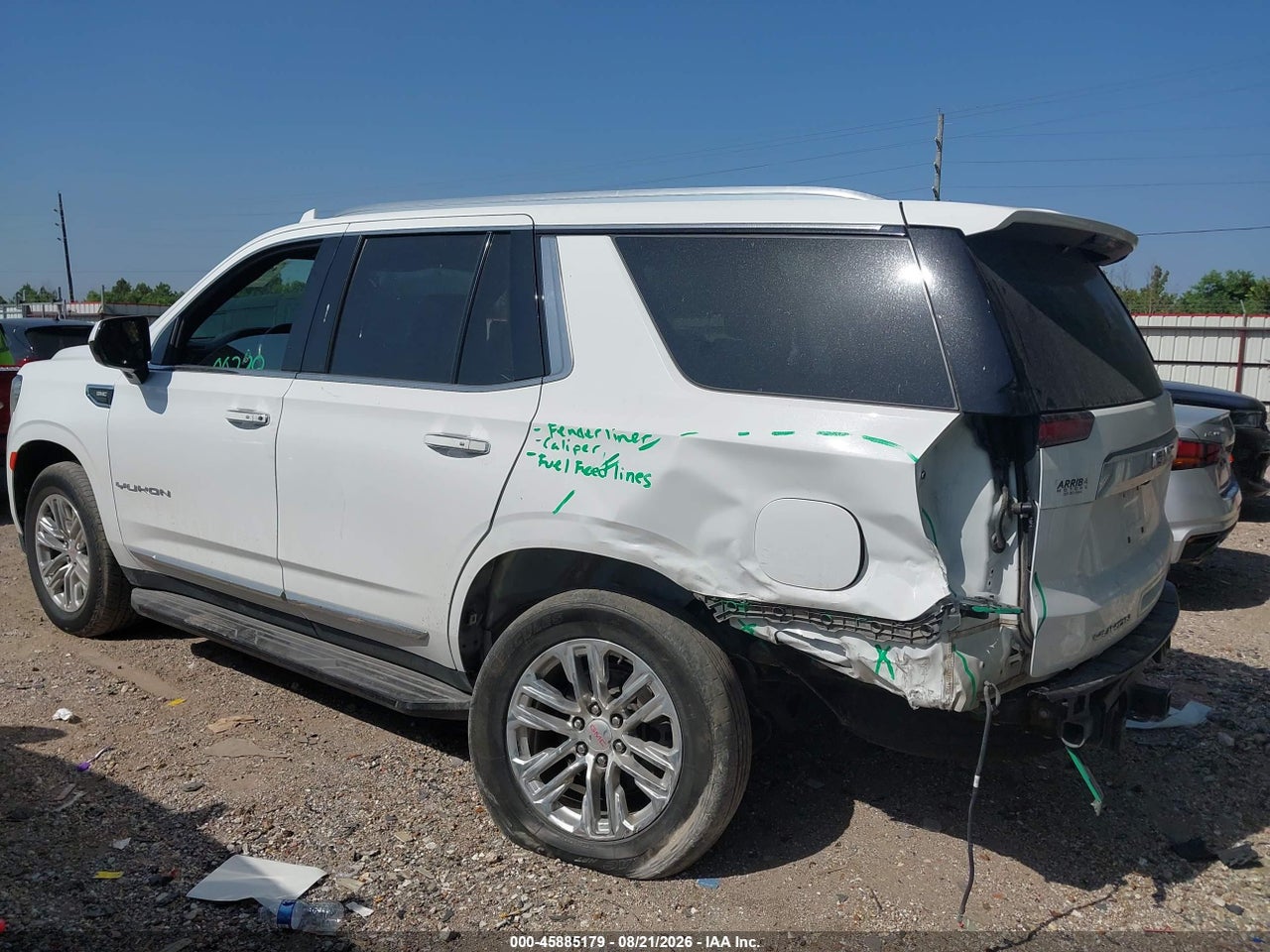 2021 GMC YUKON 4WD SLT · 3/11
