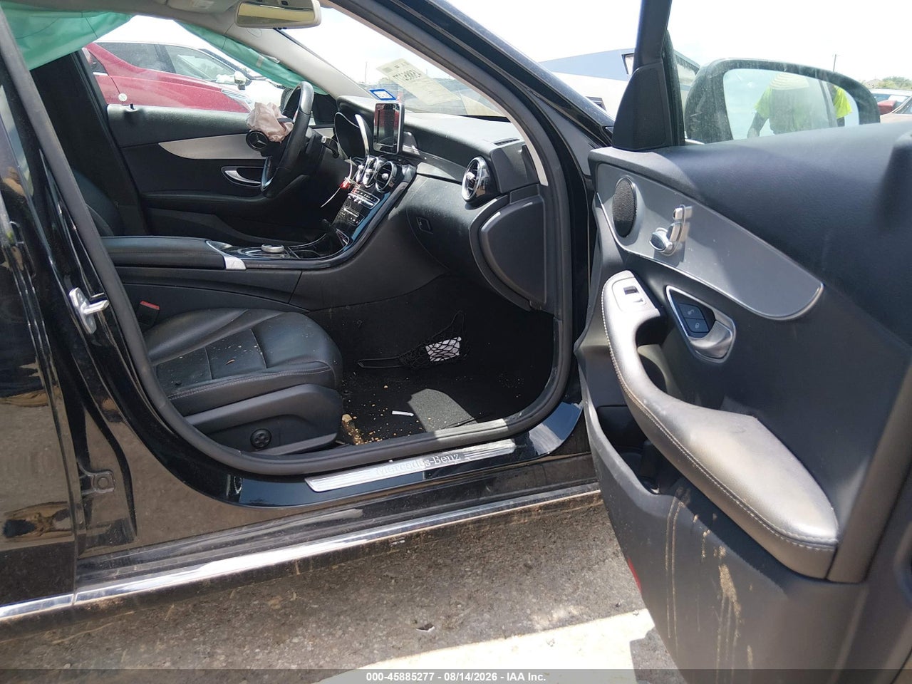 2017 MERCEDES-BENZ C 300 · 5/11