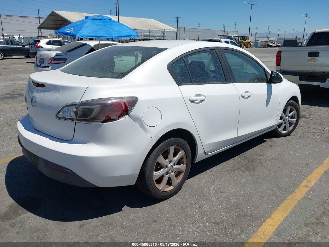 JM1BL1VG7B1****** · 2011 MAZDA MAZDA3 I TOURING · 4/11