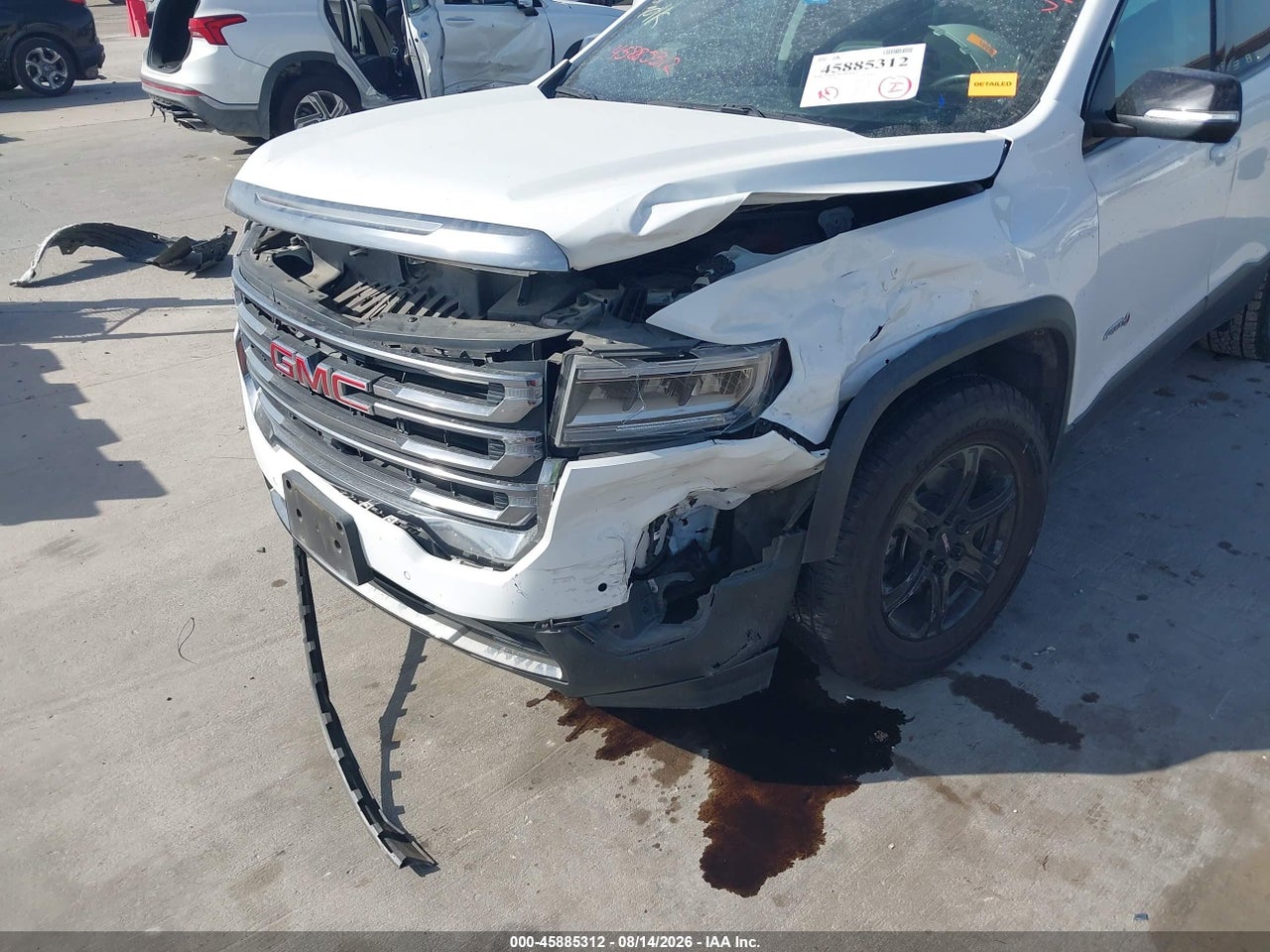 2022 GMC ACADIA AWD AT4 · 6/11