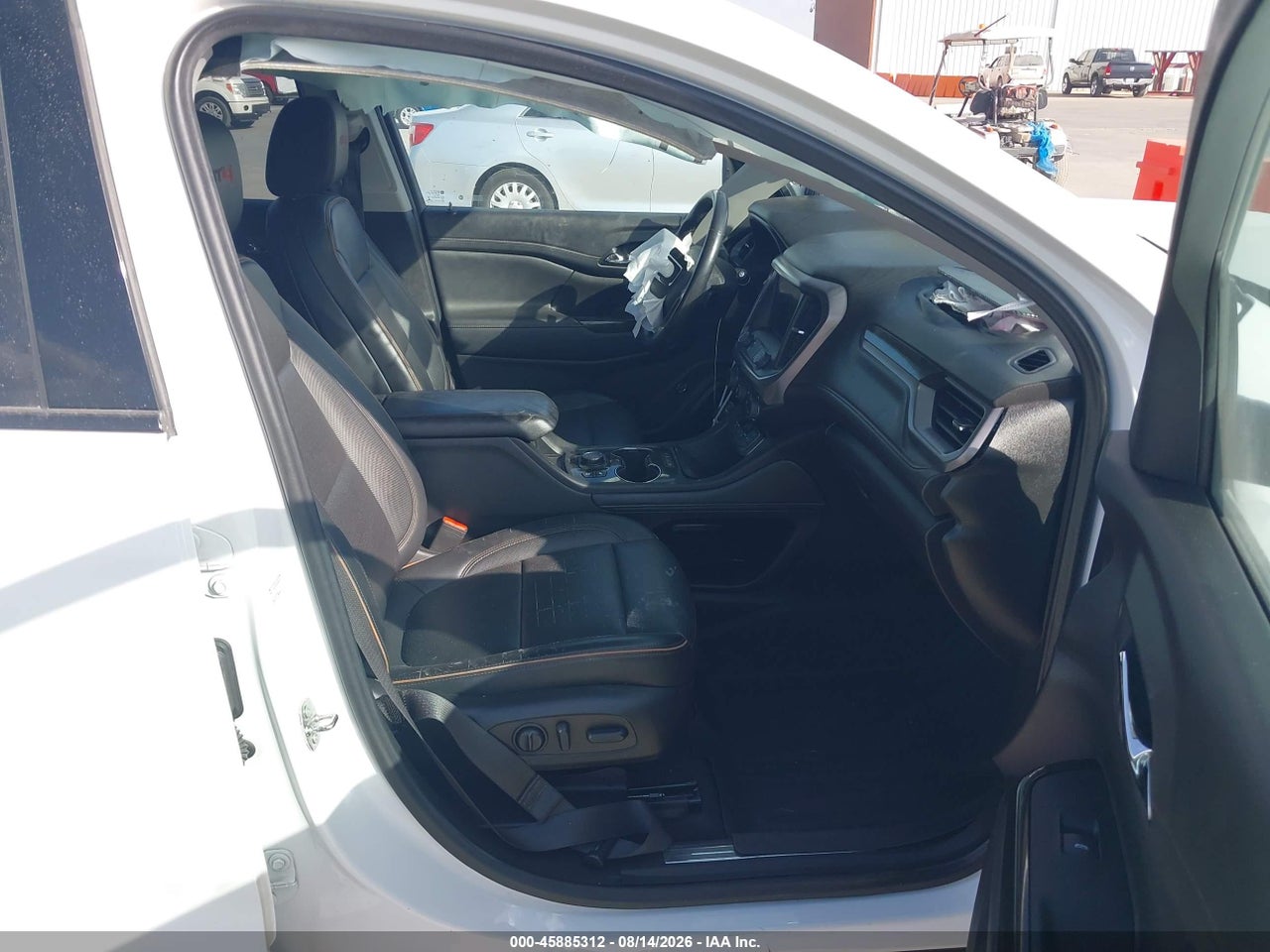 2022 GMC ACADIA AWD AT4 · 5/11