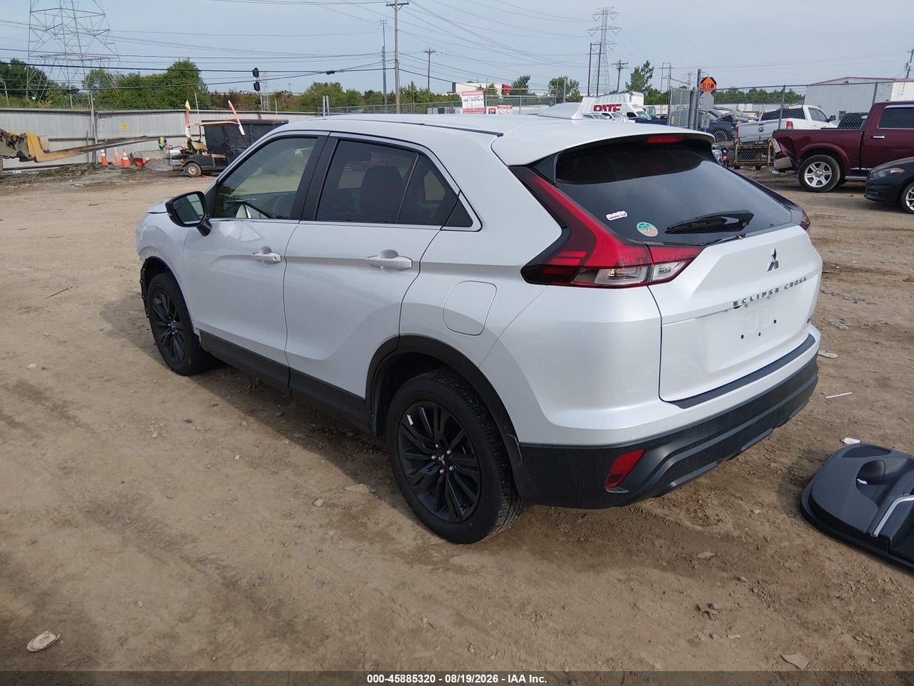 2023 MITSUBISHI ECLIPSE CROSS LE S-AWC · 3/11