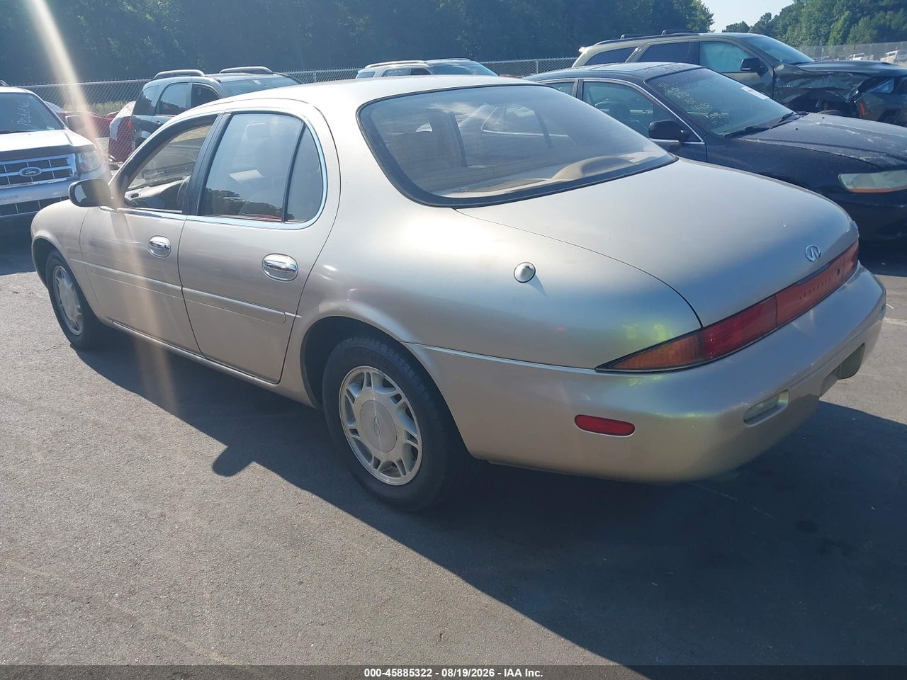 1996 INFINITI J30 · 3/11