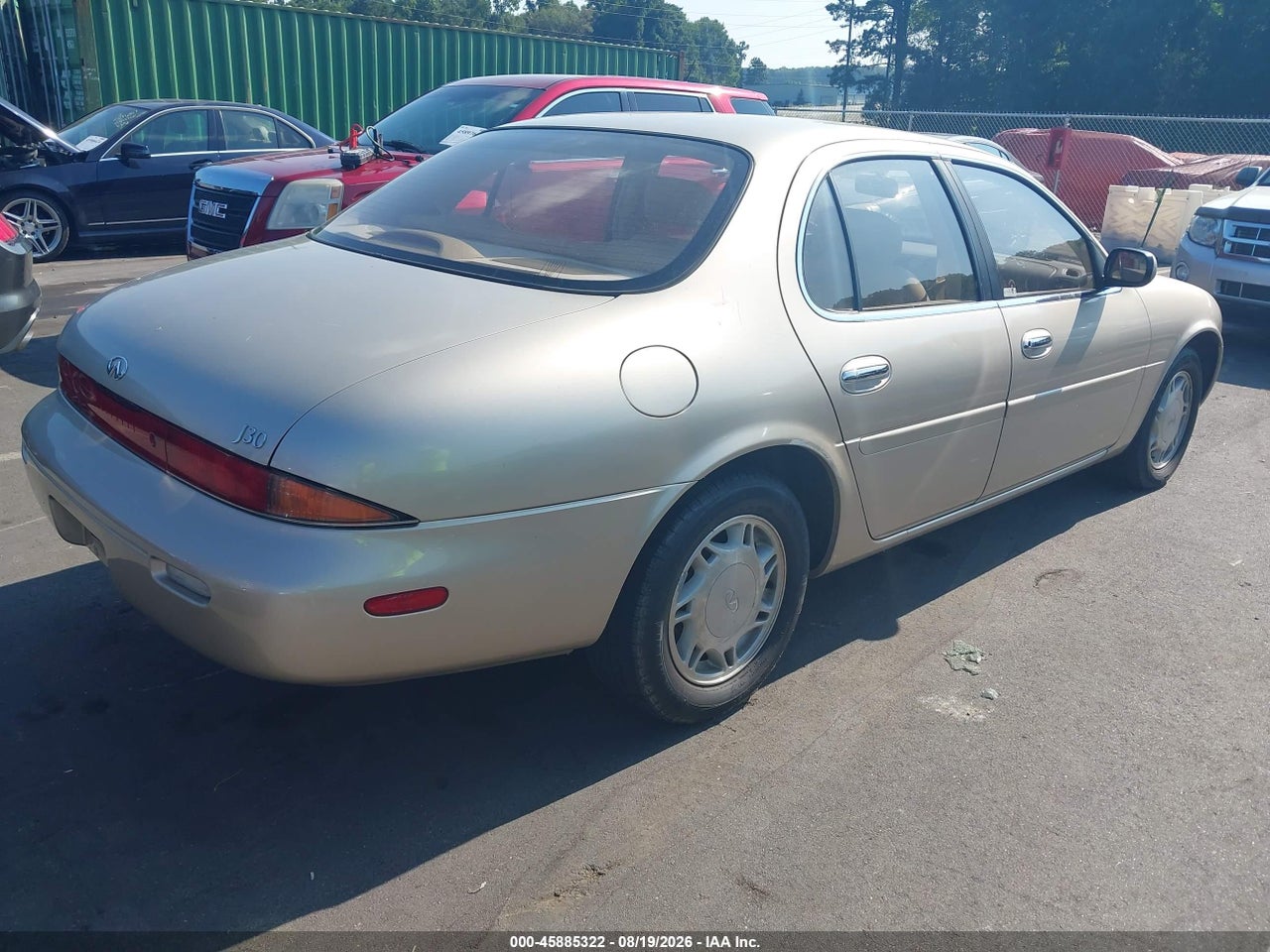 1996 INFINITI J30 · 4/11