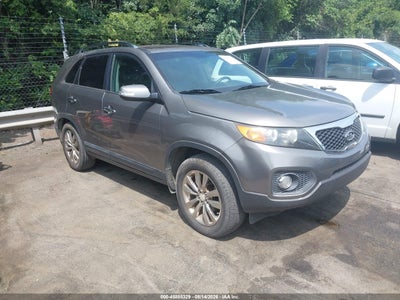 5XYKU4A20BG****** · 2011 KIA SORENTO EX V6