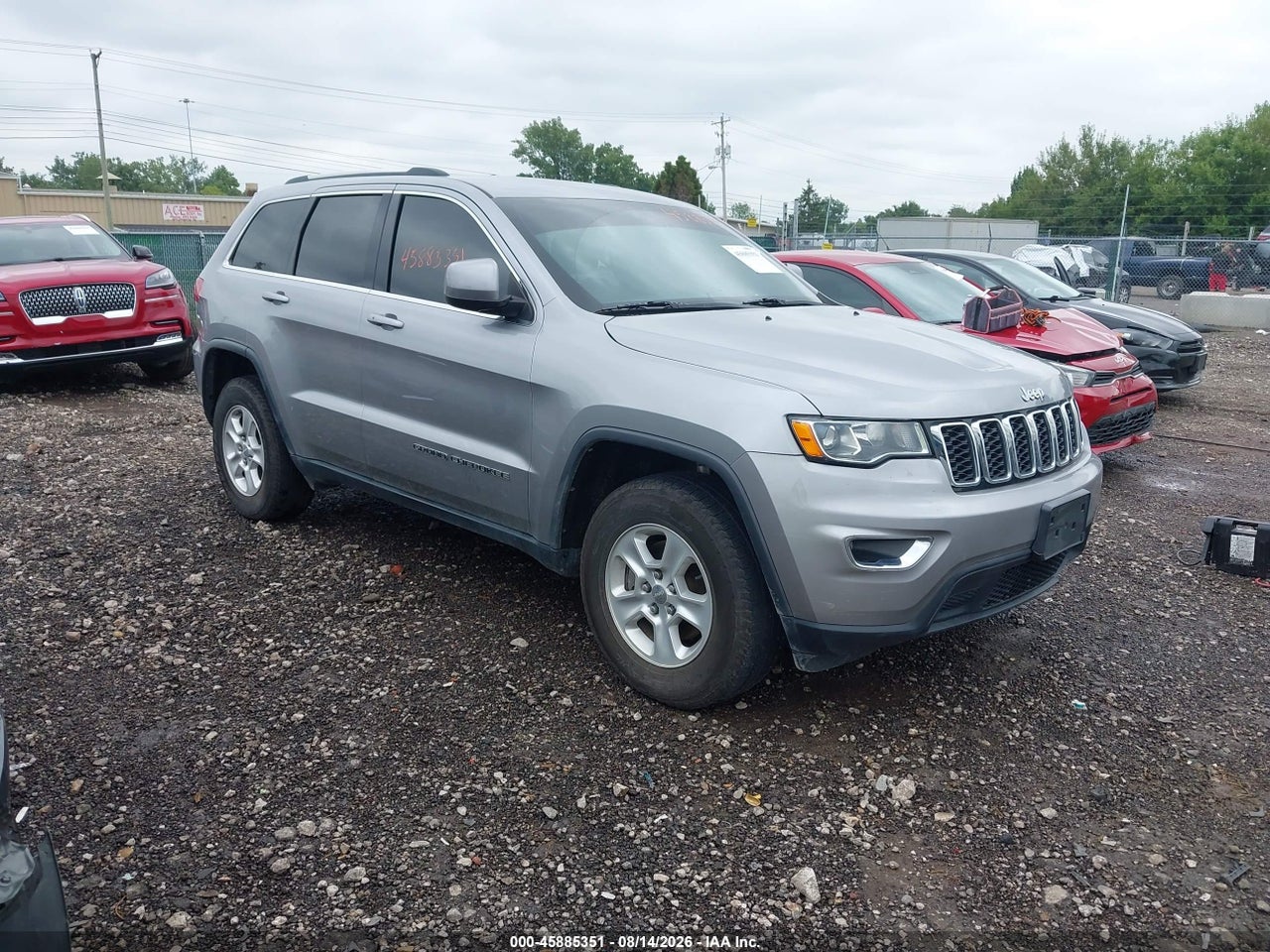 1C4RJFAG8HC****** · 2017 JEEP GRAND CHEROKEE LAREDO