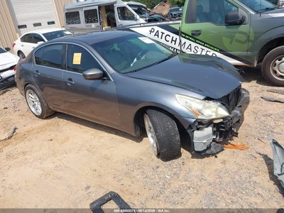 JN1CV6AP0BM****** · 2011 INFINITI G37 JOURNEY