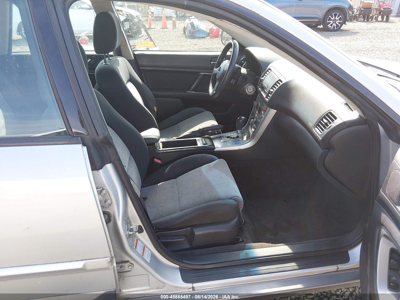 4S4BP61C557****** · 2005 SUBARU OUTBACK 2.5I · 5/11