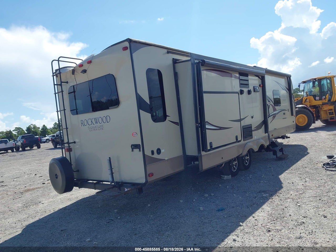 2017 FOREST RIVER TRAVEL TRAILER · 4/10