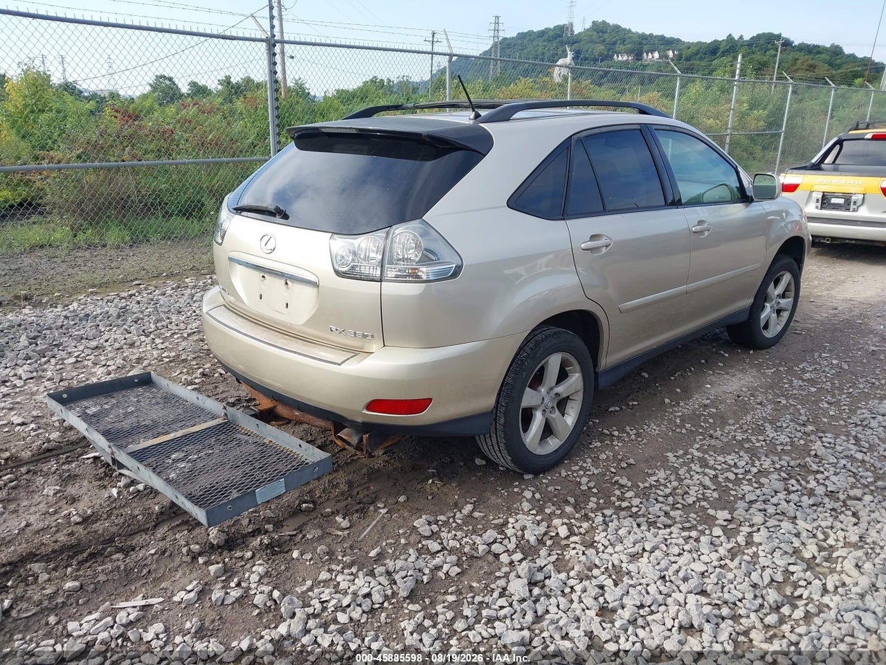 2004 LEXUS RX 330 · 4/11