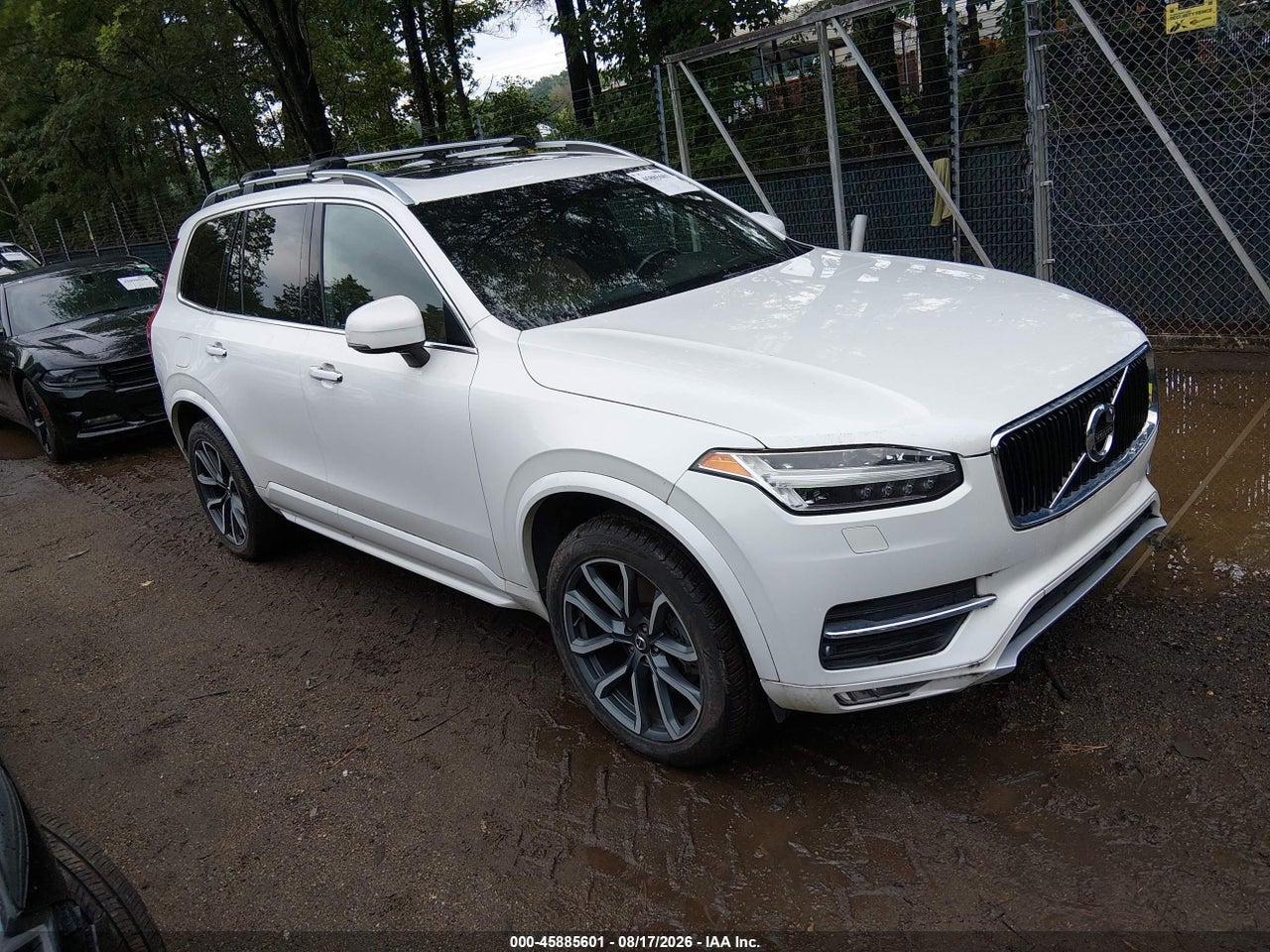 YV4A22PK1G1****** · 2016 VOLVO XC90 T6 MOMENTUM