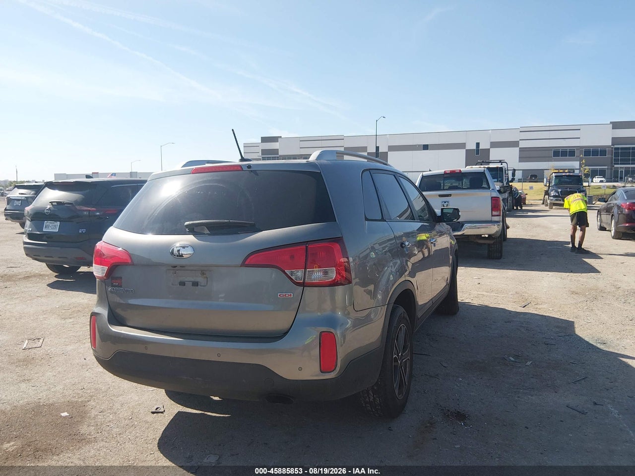 2014 KIA SORENTO LX · 4/10
