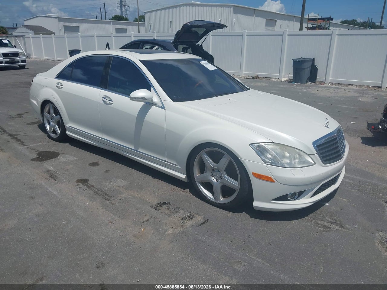 WDDNG86X19A****** · 2009 MERCEDES-BENZ S 550 4MATIC