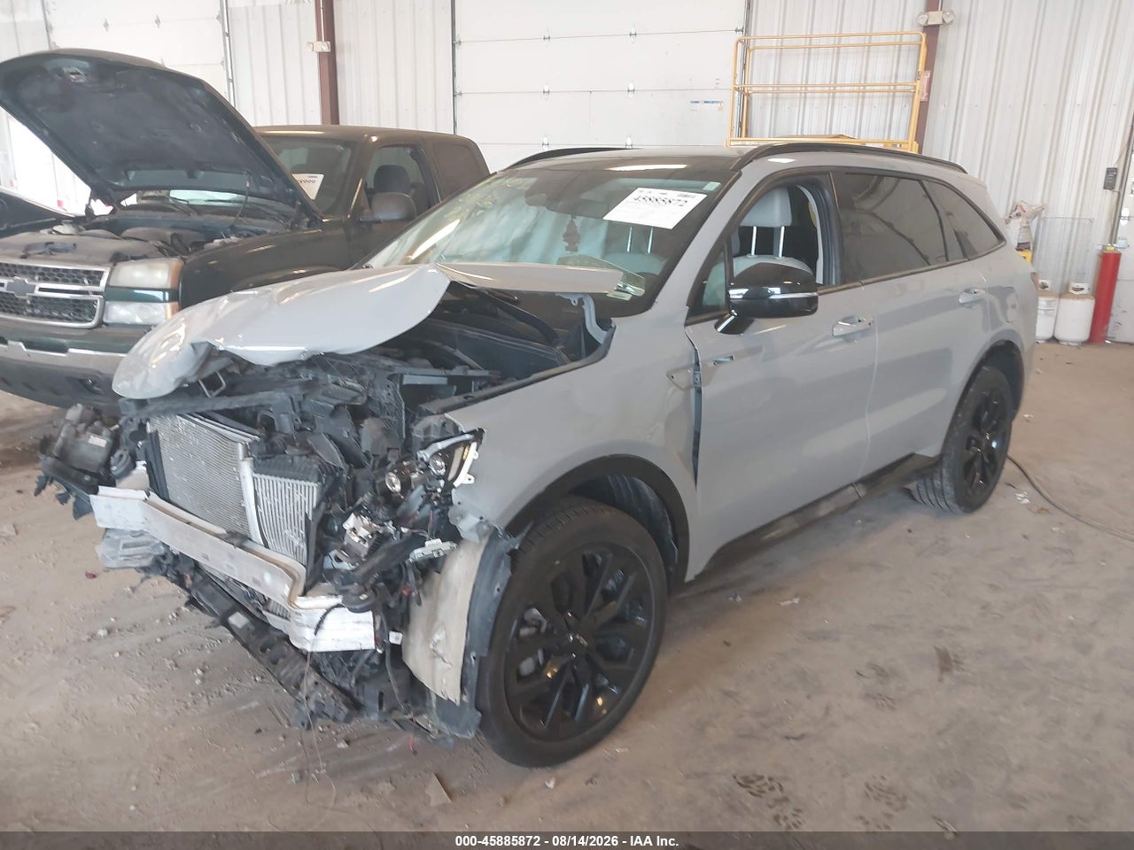 2022 KIA SORENTO SX · 2/10