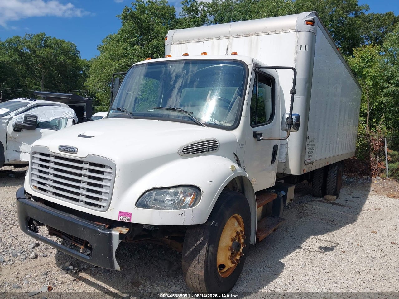 3ALACWDT2GD****** · 2016 FREIGHTLINER M2 106 MEDIUM DUTY · 2/4