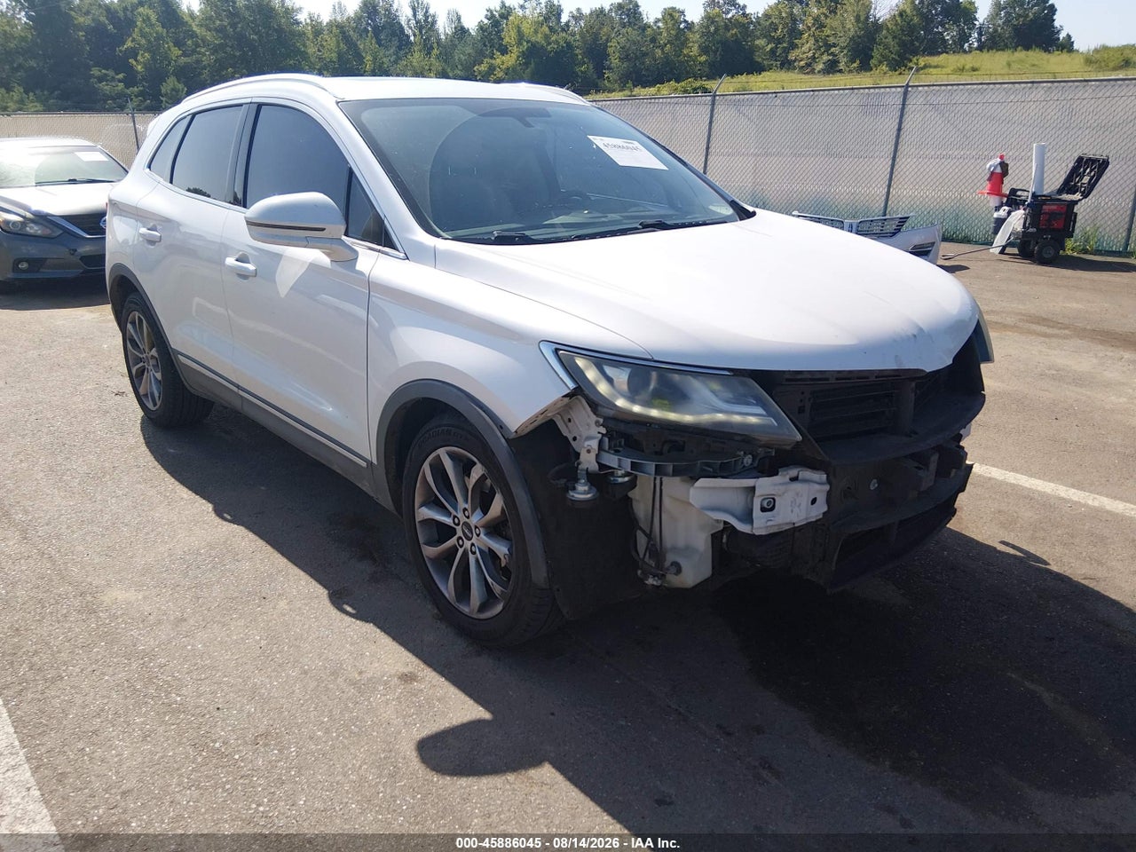 2015 LINCOLN MKC · 6/11