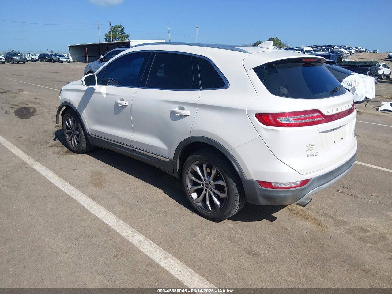2015 LINCOLN MKC · 3/11