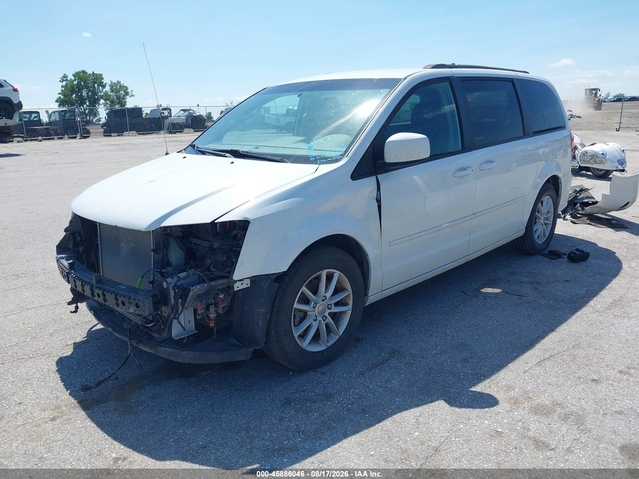 2015 DODGE GRAND CARAVAN SXT · 2/11