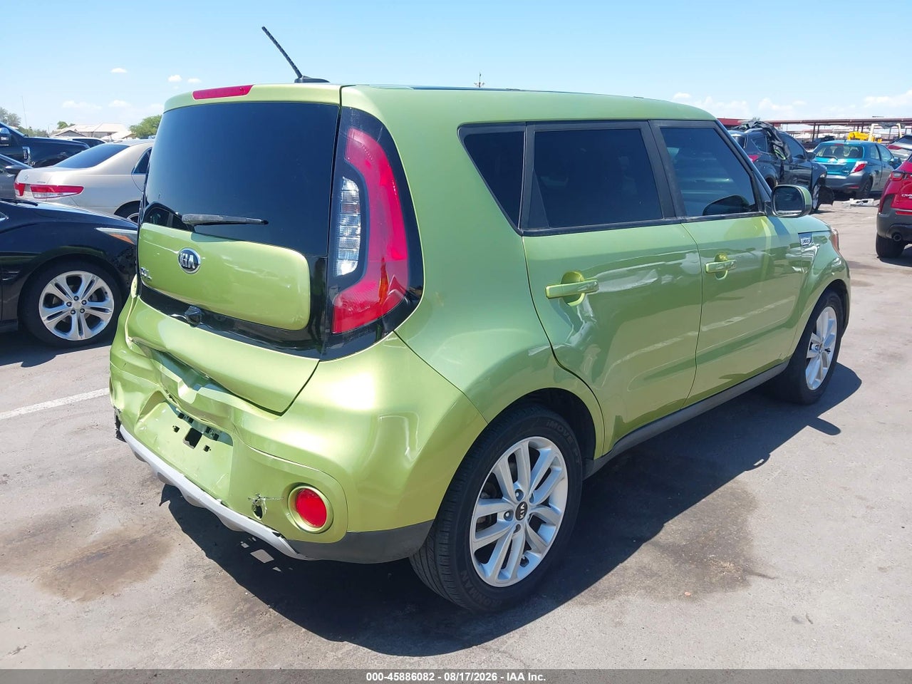 2019 KIA SOUL + · 4/11