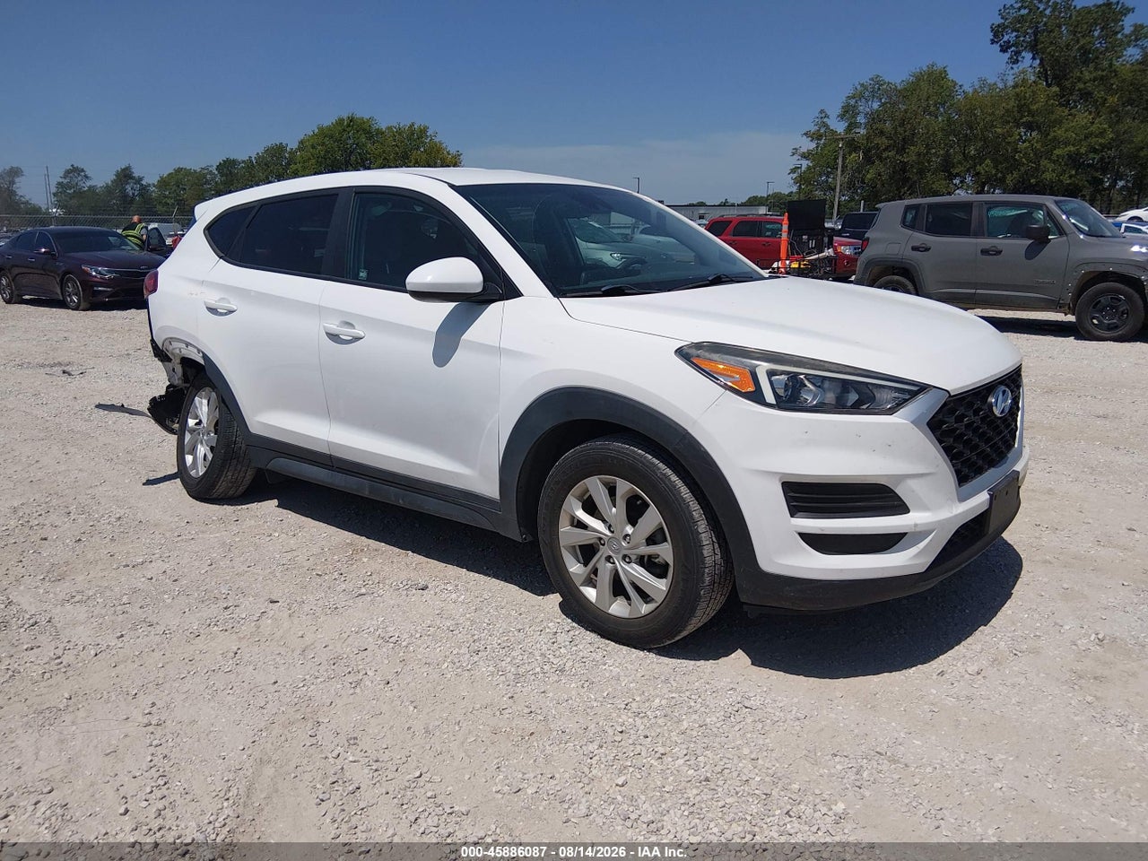 KM8J23A41KU****** · 2019 HYUNDAI TUCSON SE