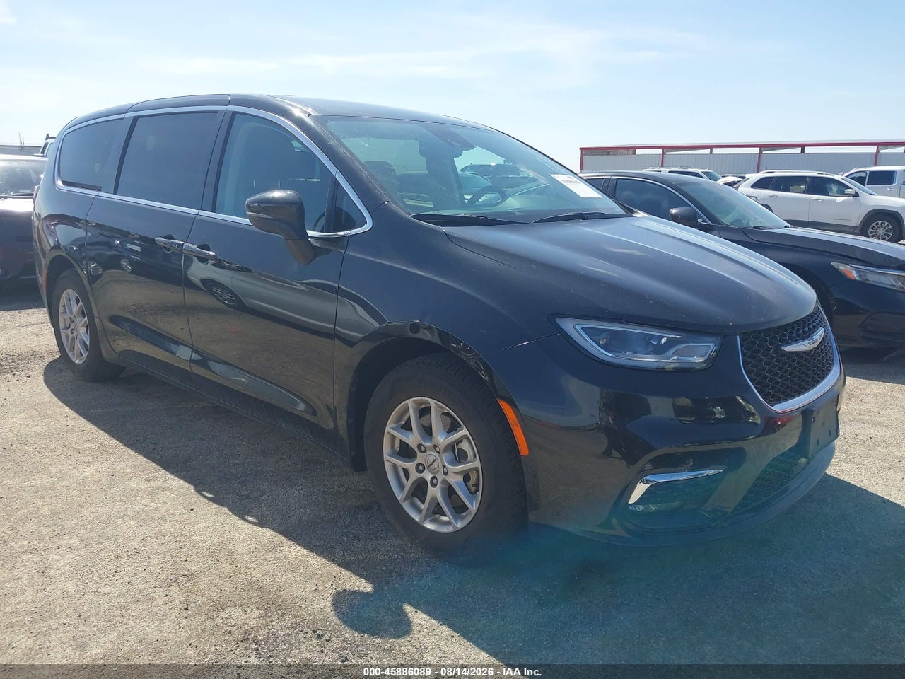 2C4RC1BG3PR****** · 2023 CHRYSLER PACIFICA TOURING L