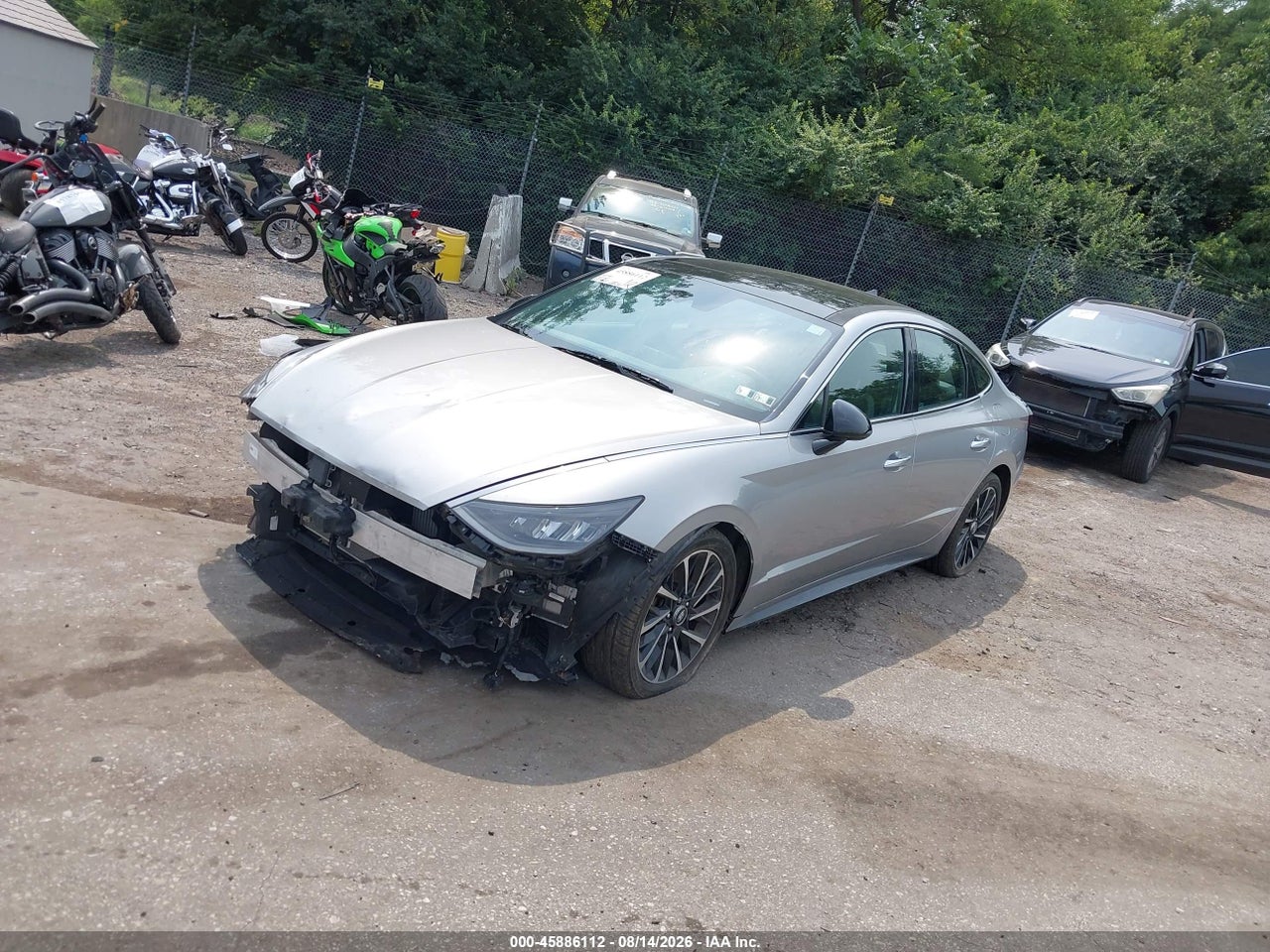 2020 HYUNDAI SONATA SEL PLUS · 2/11