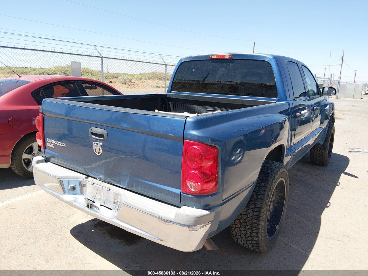 2006 DODGE DAKOTA SLT · 4/11