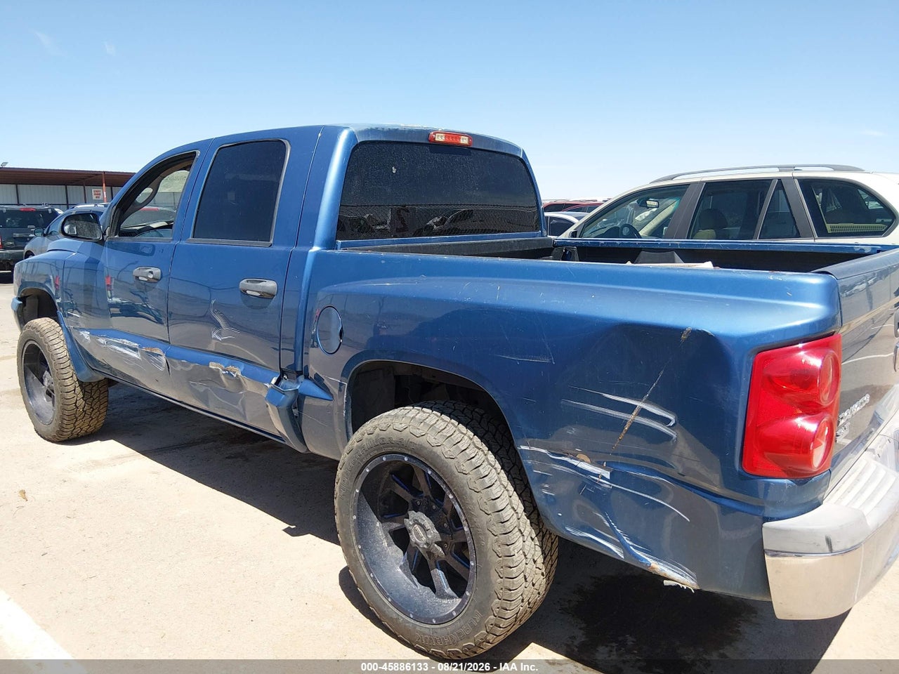 2006 DODGE DAKOTA SLT · 6/11