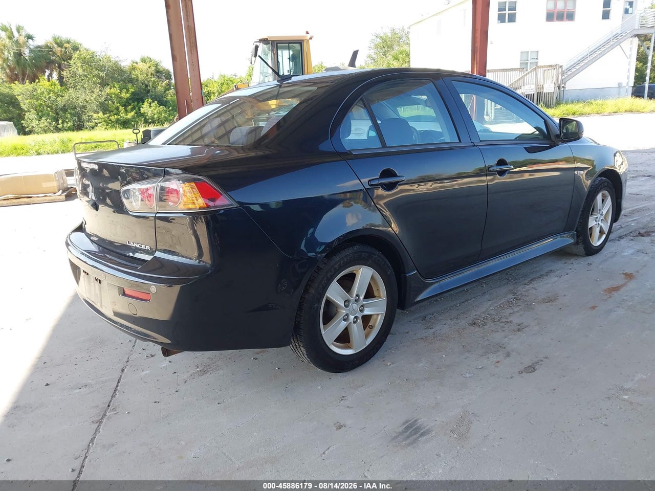 JA32V2FW1EU****** · 2014 MITSUBISHI LANCER SE · 4/11