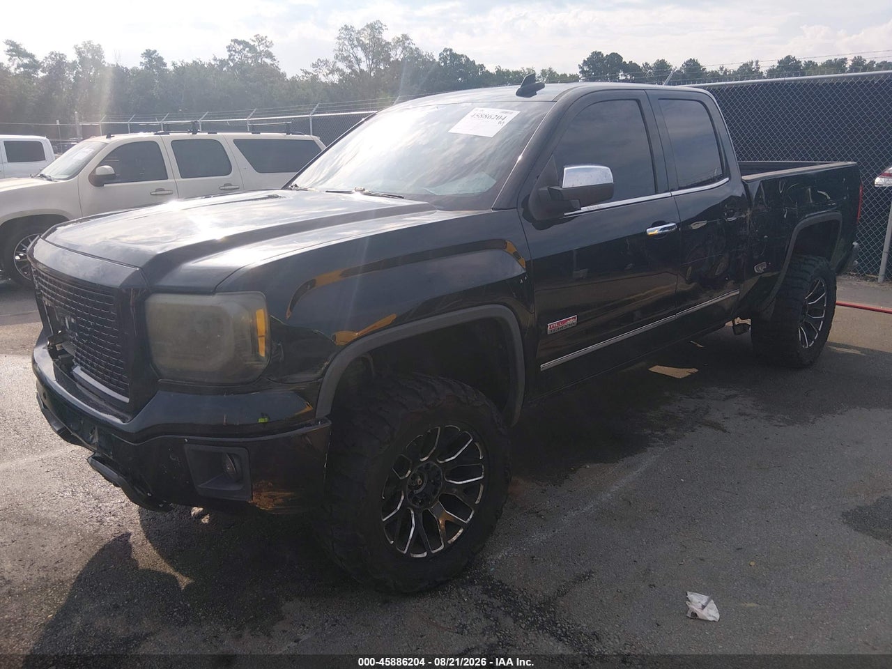 1GTV2VEC8FZ****** · 2015 GMC SIERRA 1500 SLT · 2/11