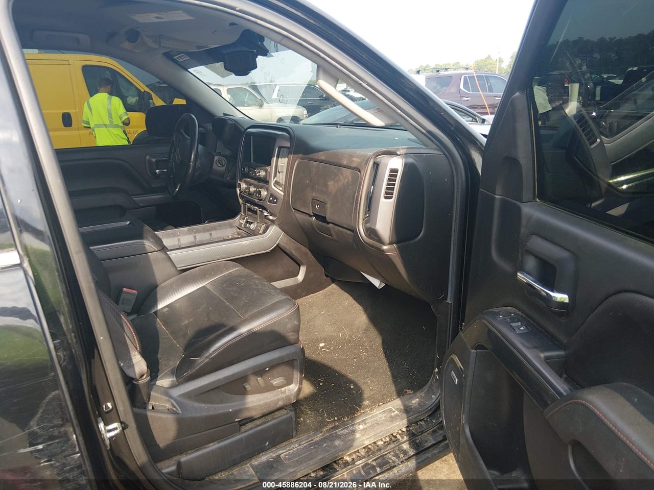 1GTV2VEC8FZ****** · 2015 GMC SIERRA 1500 SLT · 5/11