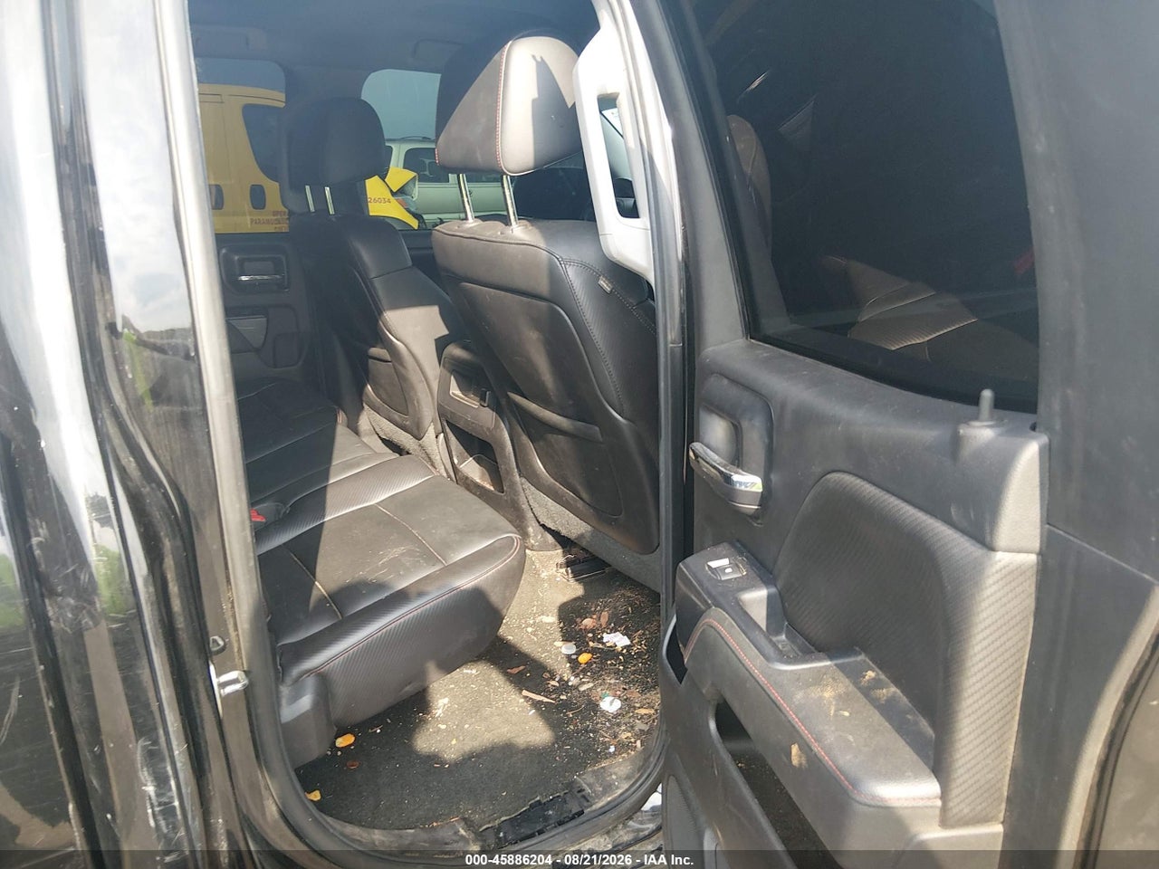 1GTV2VEC8FZ****** · 2015 GMC SIERRA 1500 SLT · 8/11