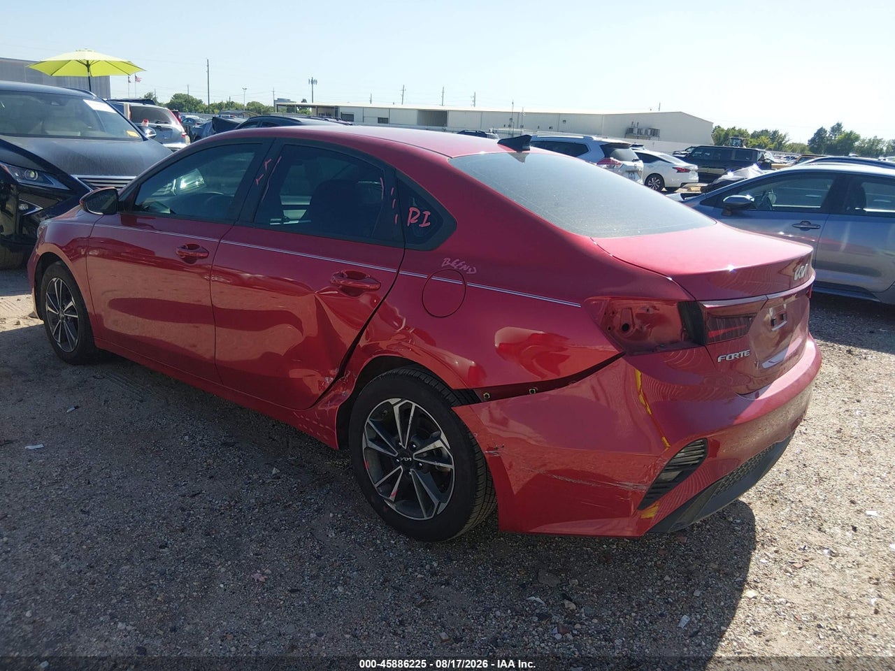 2024 KIA FORTE LXS · 3/11
